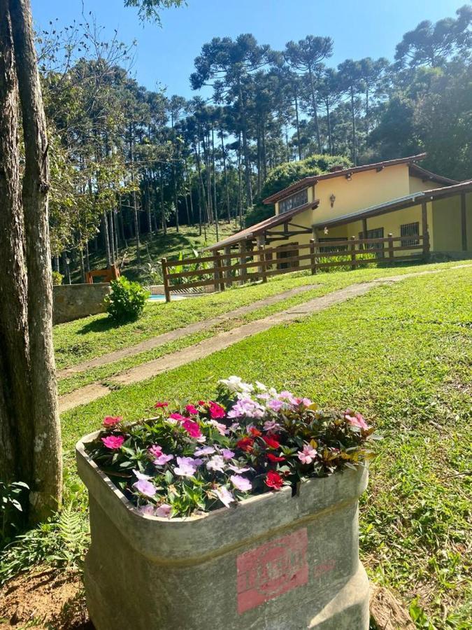 Casa De Campo Vizinha Da Lua Монти-Верди Экстерьер фото